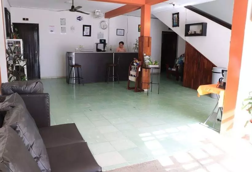 酒店 La Quinta Santa Elena