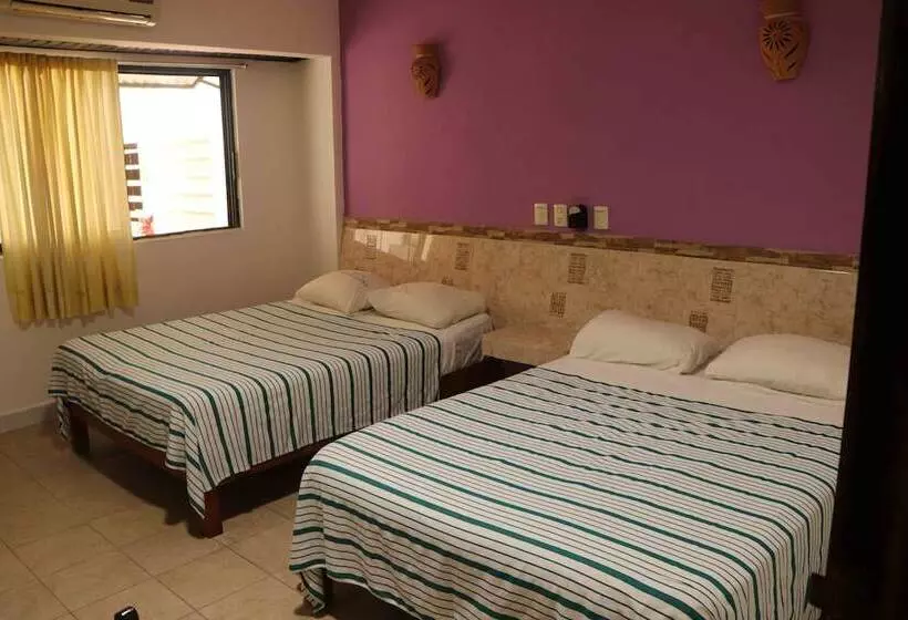 酒店 La Quinta Santa Elena