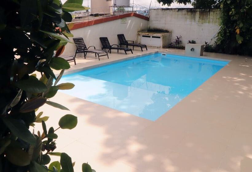 فندق La Quinta Santa Elena