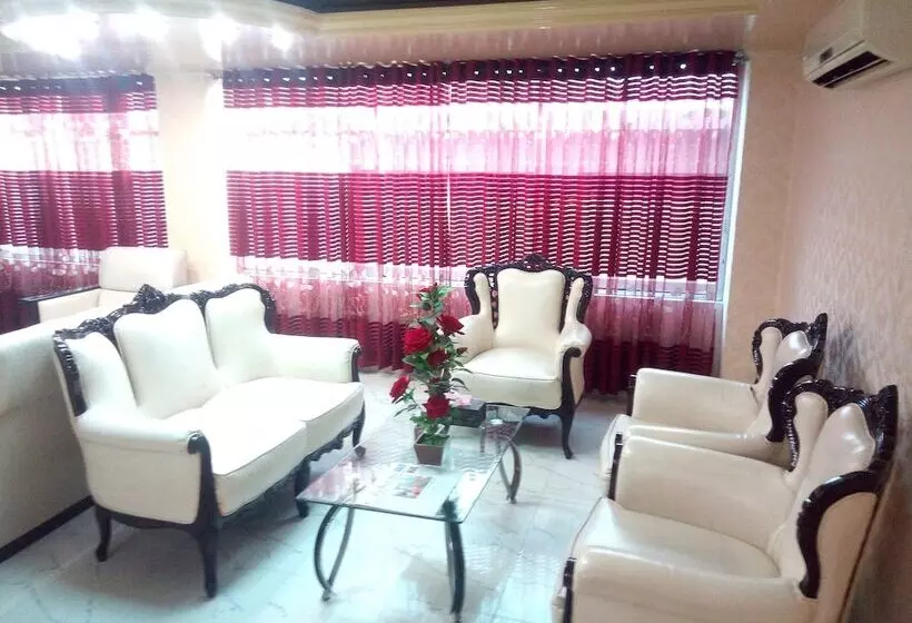 هتل Lake View Plaza