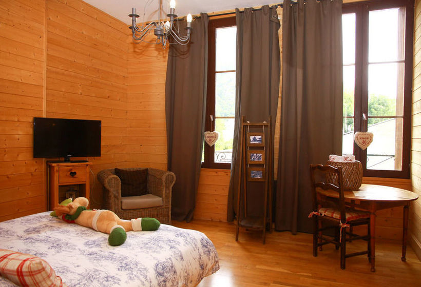 בית מלון כפרי Hôtel Le Floréal