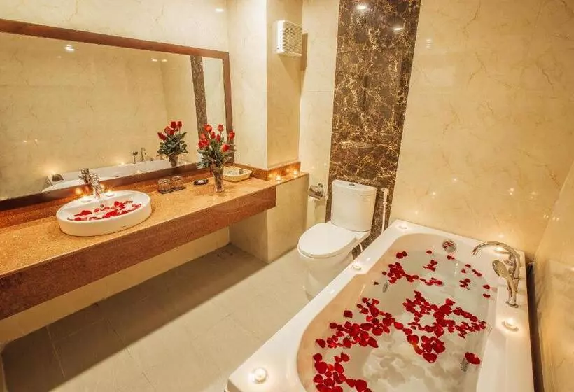 هتل Muong Thanh Vinh