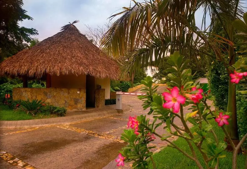 Hotel Pacifica Resort Ixtapa