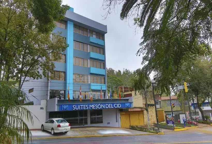Hotelli Suites Meson Del Cid