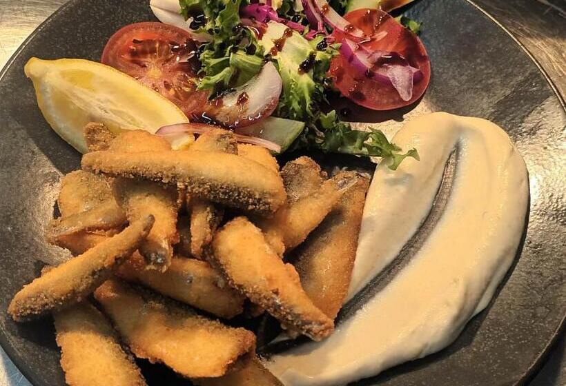 בית מלון כפרי The George Inn