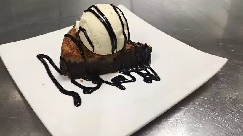 هتل The George Inn