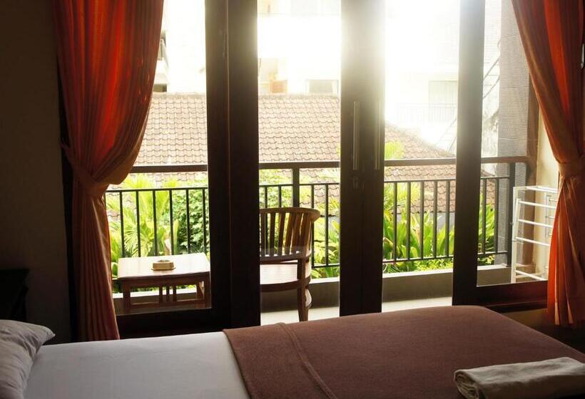 فندق Waringin Home Stay