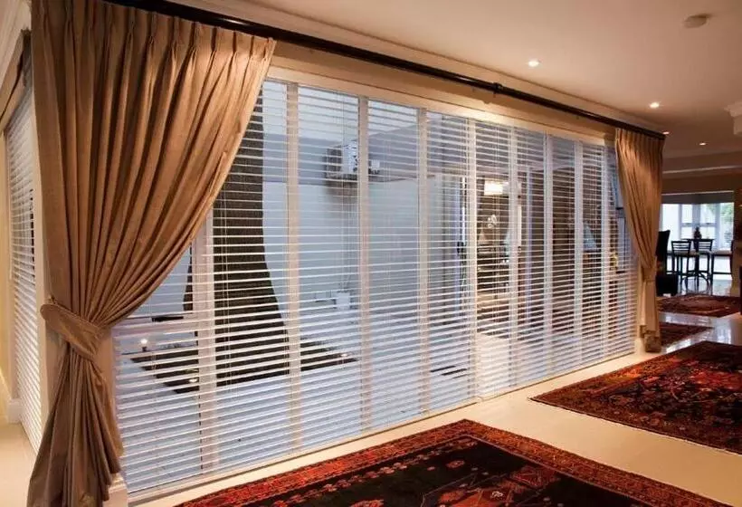 פנסיון Forest Manor Boutique Guesthouse