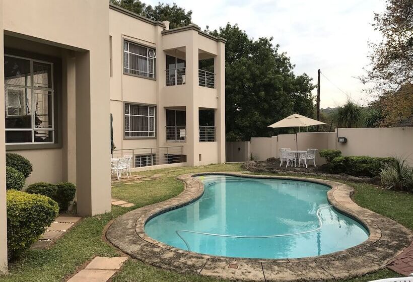 פנסיון Global Village Guesthouse