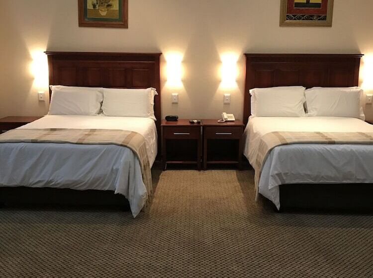 פנסיון Global Village Guesthouse