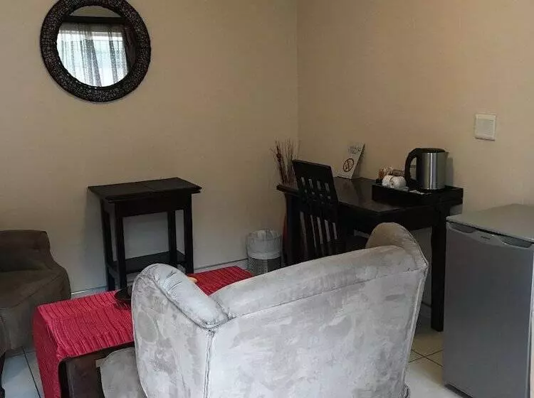 פנסיון Global Village Guesthouse