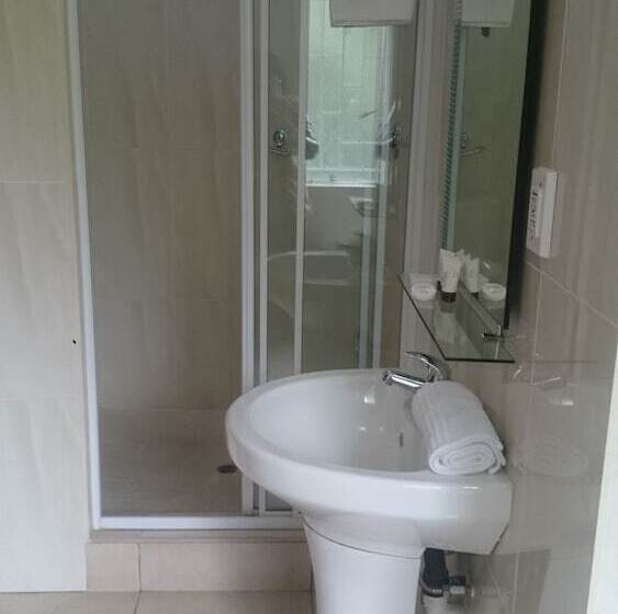 פנסיון Global Village Guesthouse