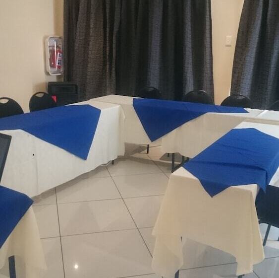 פנסיון Global Village Guesthouse