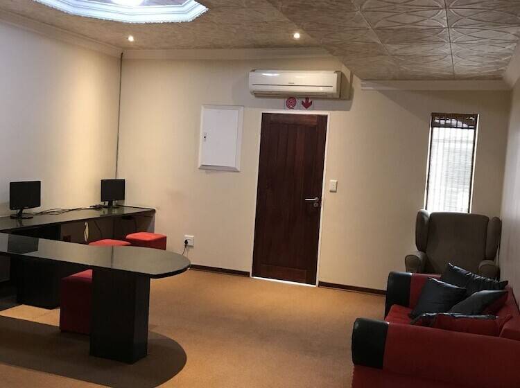 פנסיון Global Village Guesthouse