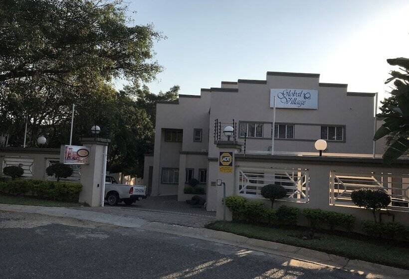 פנסיון Global Village Guesthouse