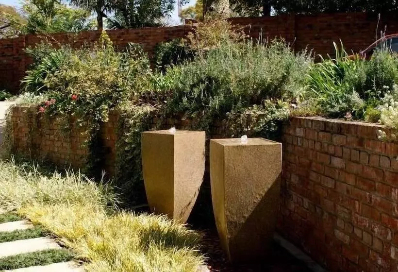 پانسیون Kingsmead Guest House