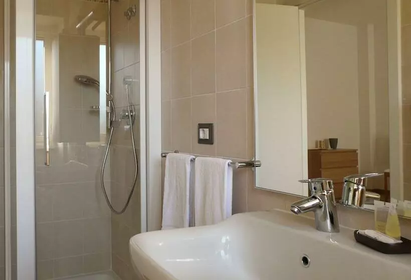 تختخواب و صبحانه Atticoromantica