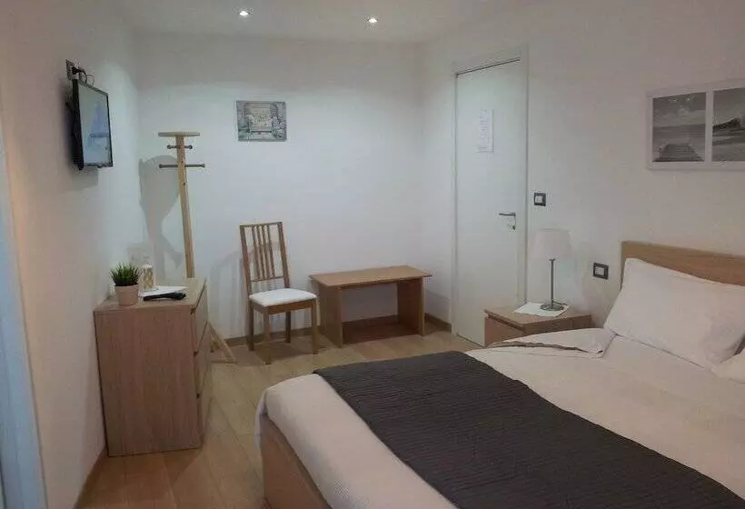 تختخواب و صبحانه Atticoromantica