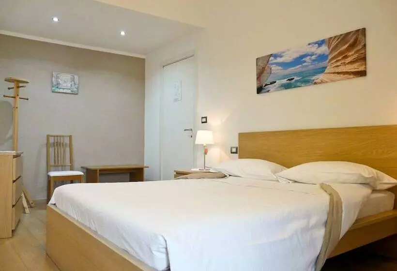 تختخواب و صبحانه Atticoromantica