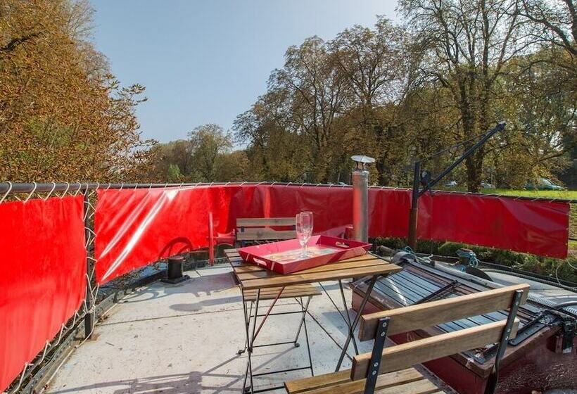 مبيت وإفطار Péniche Alclair