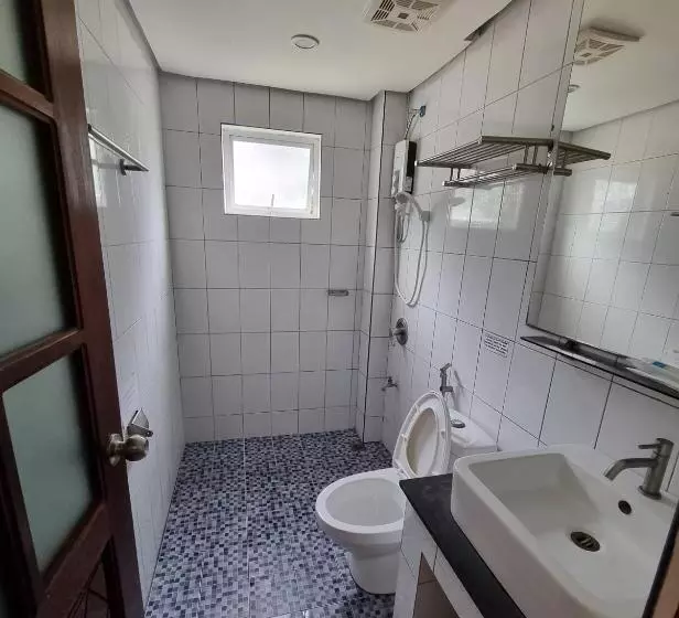 酒店 Aqua Travel Lodge