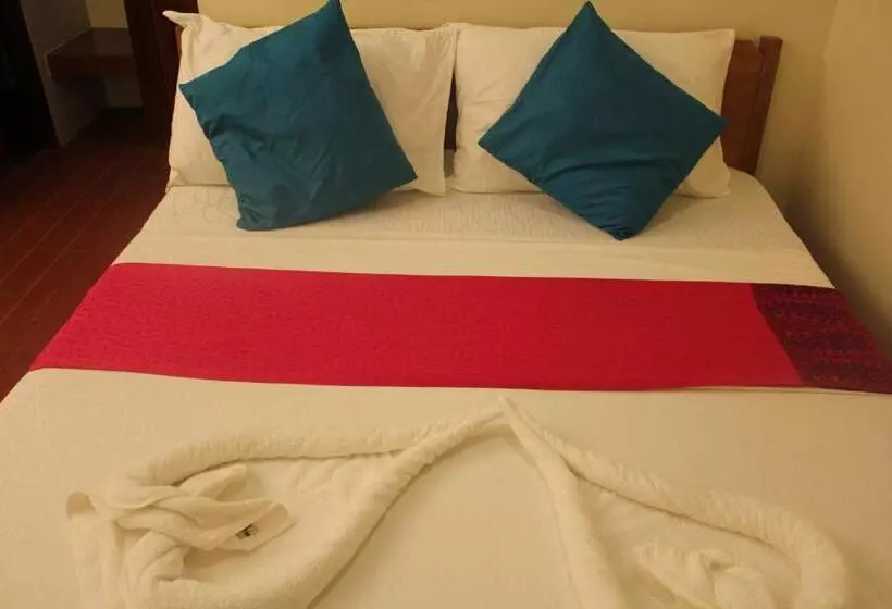 酒店 Aqua Travel Lodge