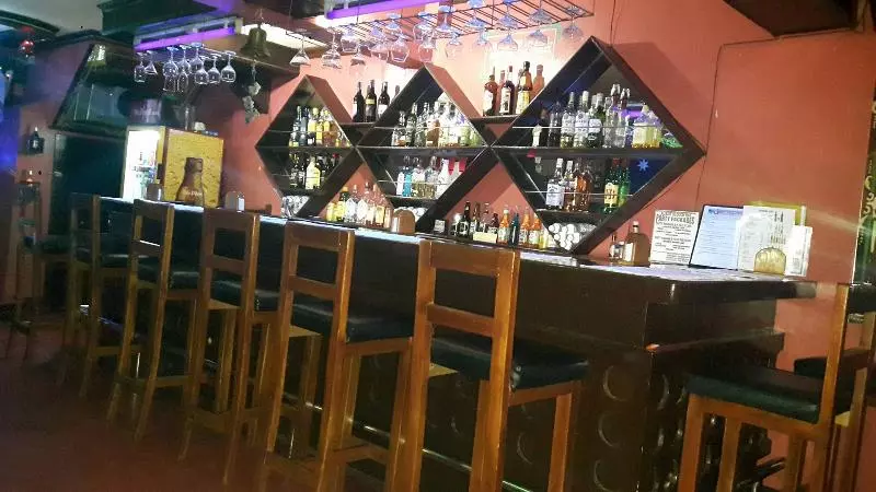 Slouch Hat Hotel And Restaurant