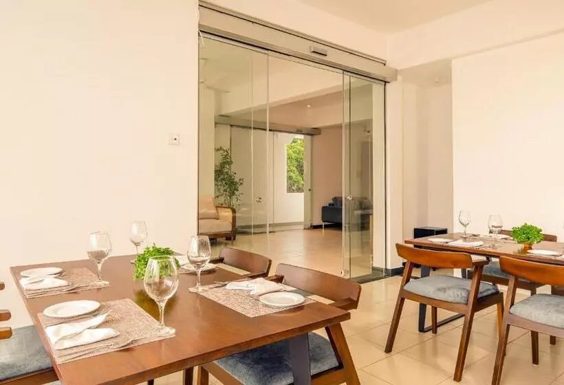 فندق Beverly Hills