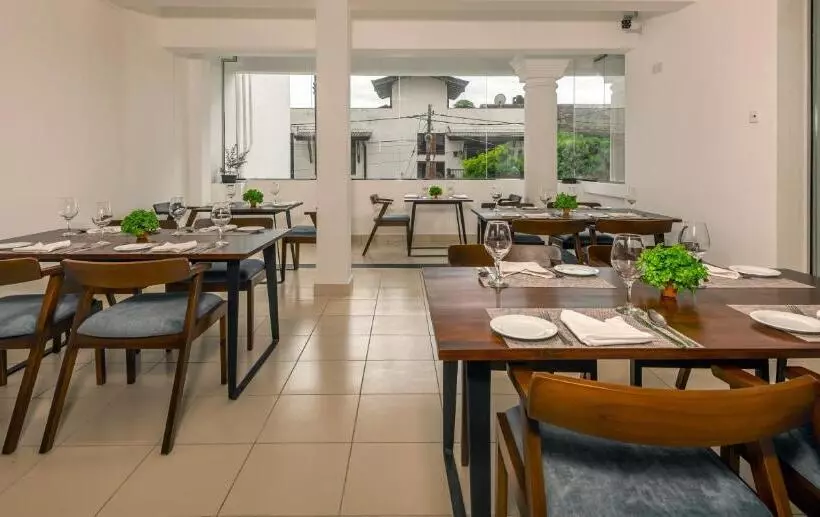 فندق Beverly Hills