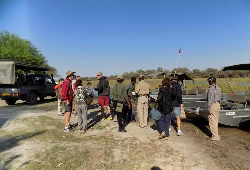 هتل Jump Street Chalets