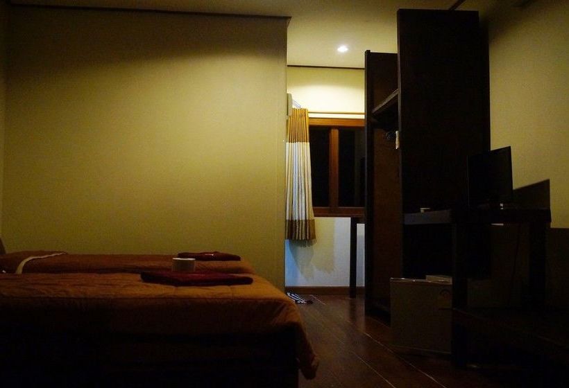 호텔 Phangan Farm Stay Resort