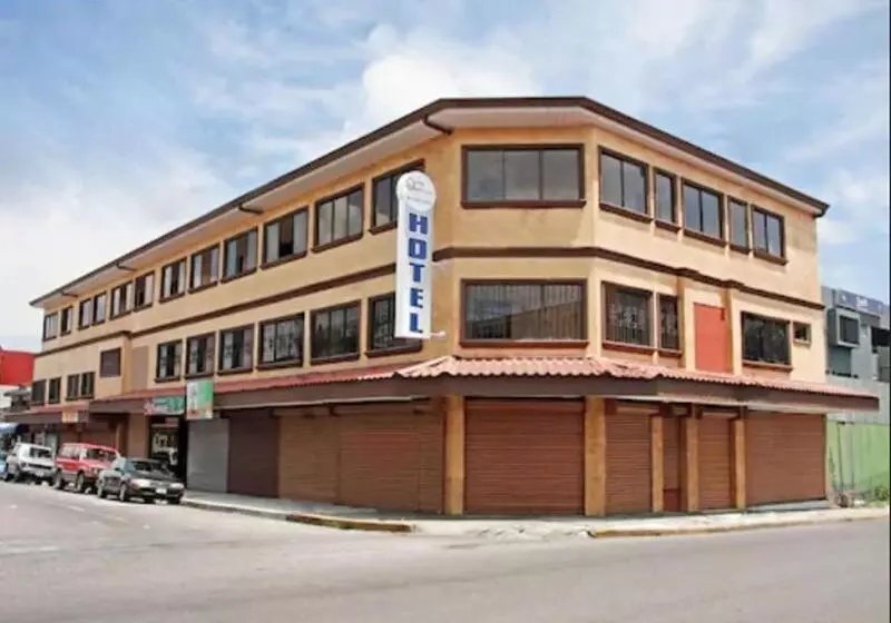 هتل Quinta Avenida