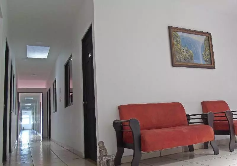 هتل Quinta Avenida