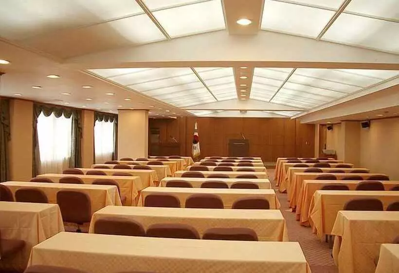 בית מלון כפרי Chungju Suanbo Park