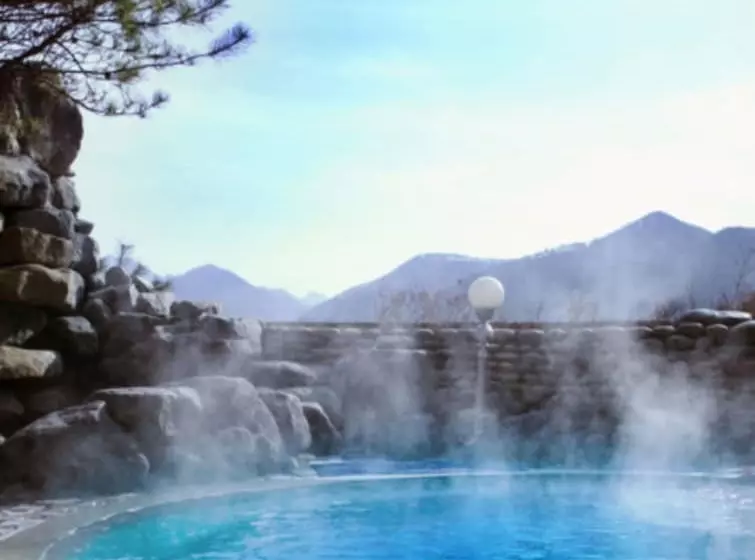 בית מלון כפרי Chungju Suanbo Park