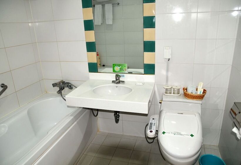 בית מלון כפרי Chungju Suanbo Park