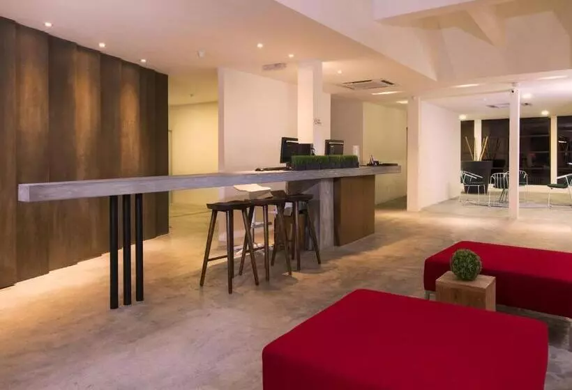 T+ Hotel Butterworth