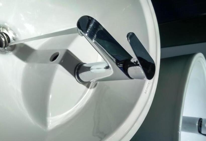 T+ Hotel Butterworth