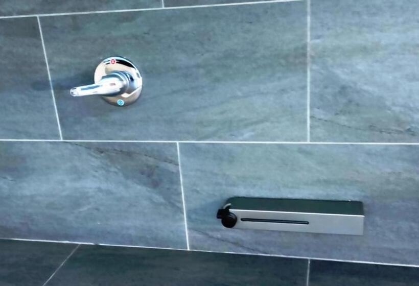 T+ Hotel Butterworth