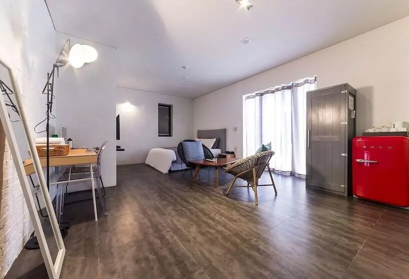 Szálloda Yongin Army Boutique