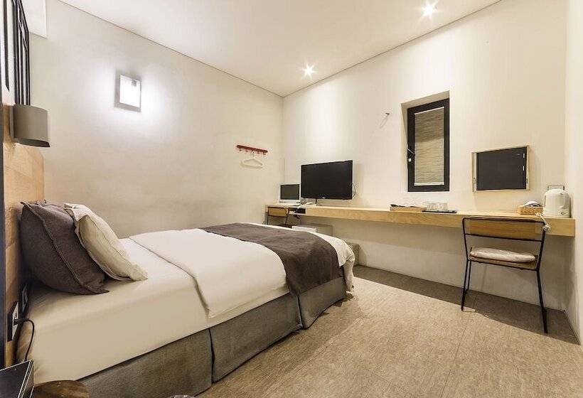 Hotel Yongin Army Boutique