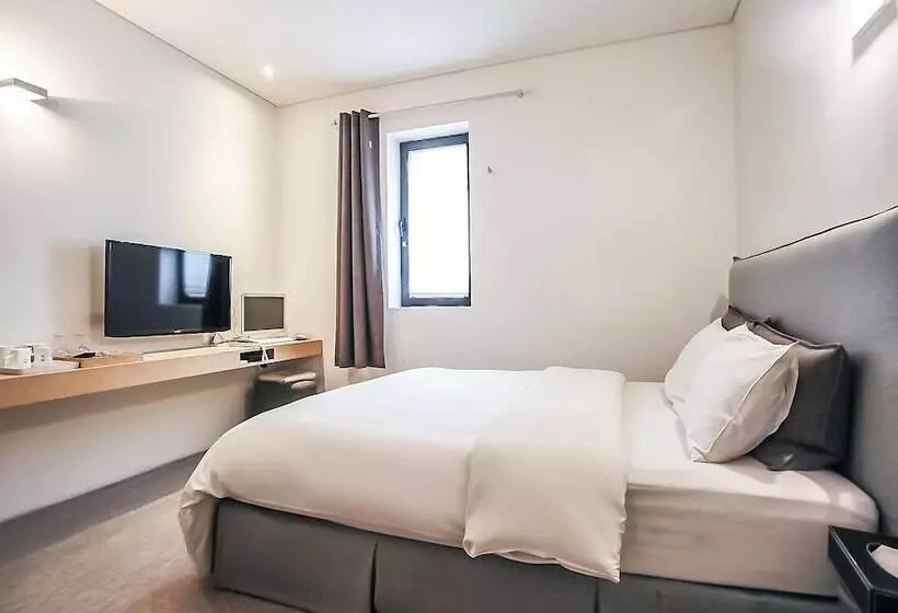 Szálloda Yongin Army Boutique