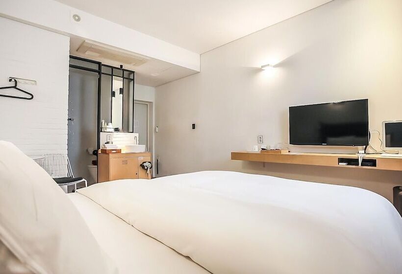 Hotel Yongin Army Boutique