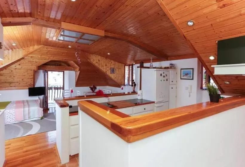 Old Town Princess Apartments