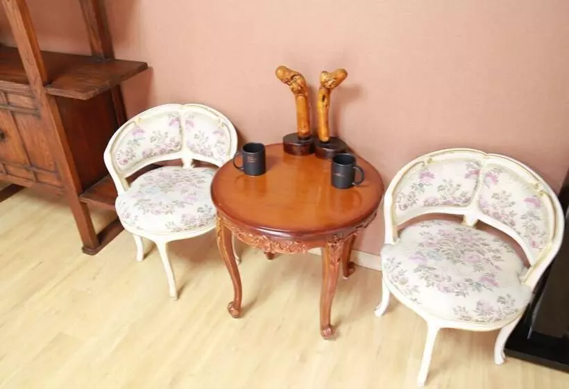 Pensione 88st Guesthouse Jongno