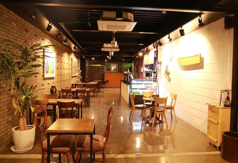 Pensione 88st Guesthouse Jongno