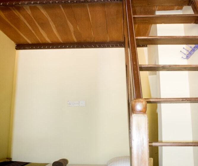 פנסיון Eagle S Wings Guest House