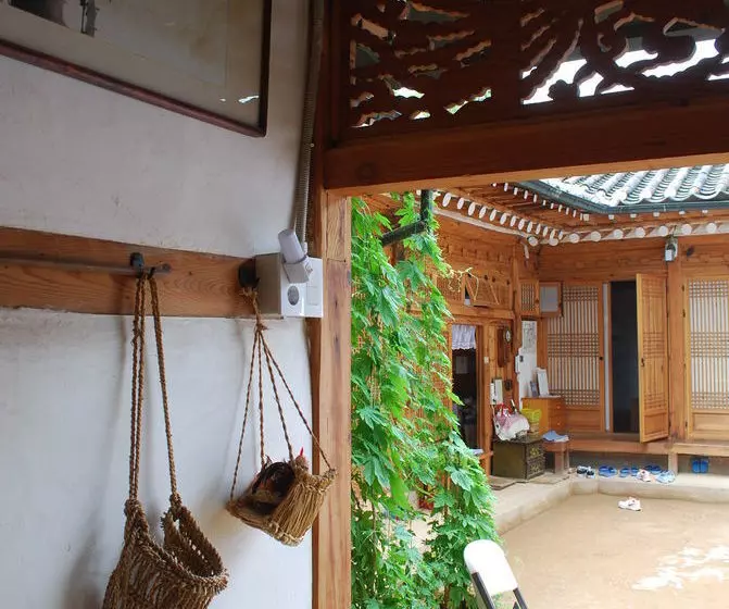 پانسیون Namhyundang Guesthouse