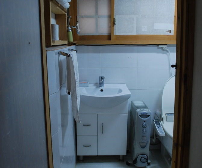 Пансион Namhyundang Guesthouse