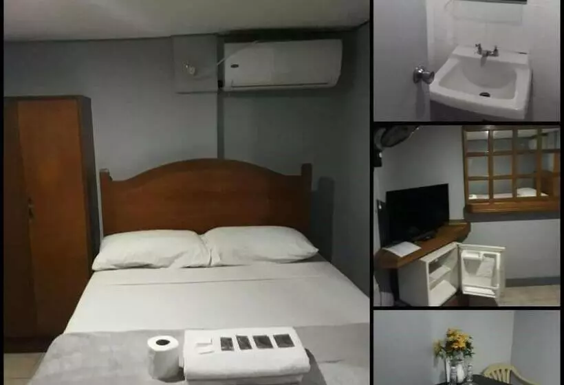 Slouch Hat Hotel And Restaurant